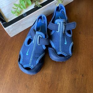 Blue Nike toddler sandals